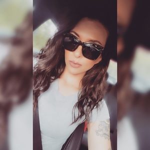 Meet your Posher, Nik